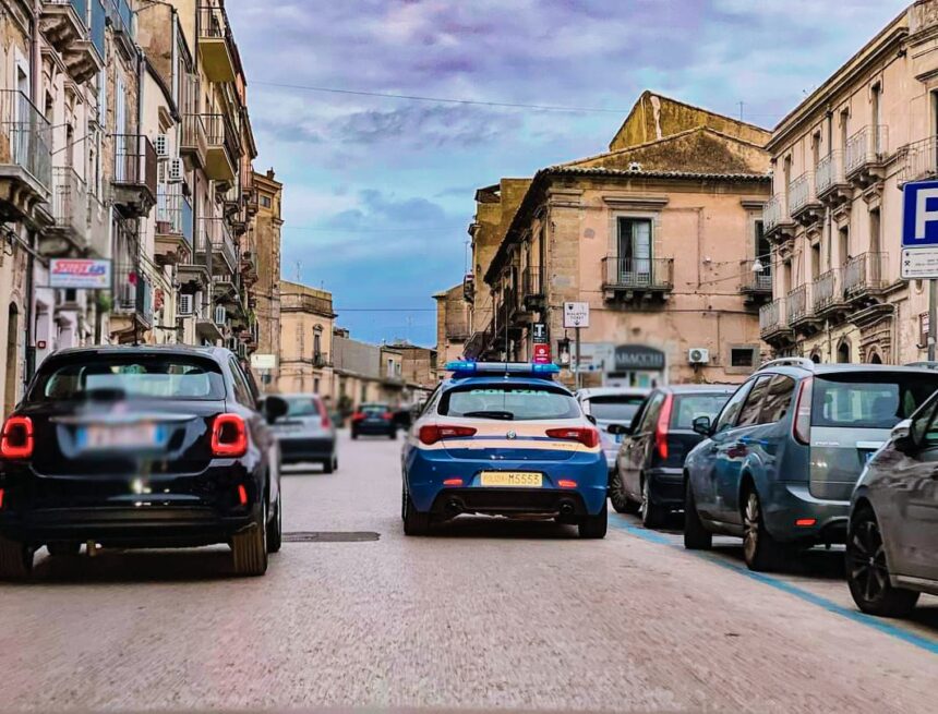 Polizia di Stato contrasta i parcheggiatori abusivi a Caltagirone: multe e sequestri
