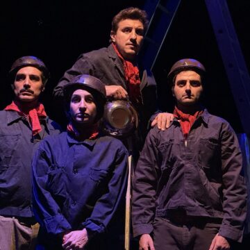 262Vestiti_ FOTO 01 lgt TEATRO: 70° Catastrofe Marcinelle, a Catania prove in corso per “262 vestiti appesi” di Alessandro Idonea Toccante pagina di teatro civile in tournée in Belgio e Francia dall’1 all’8 ottob