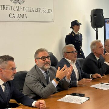 1000623999 CATANIA, NASCE “TESEO”, L’INTELLIGENZA ARTIFICIALE CONTRO LE TRUFFE ONLINE. CONSITALIA: «INIZIATIVA IMPORTANTE, MA LA VERA SFIDA SARÀ GARANTIRE GIUSTIZIA E TUTELA CONCRETA ALLE VITTIME»