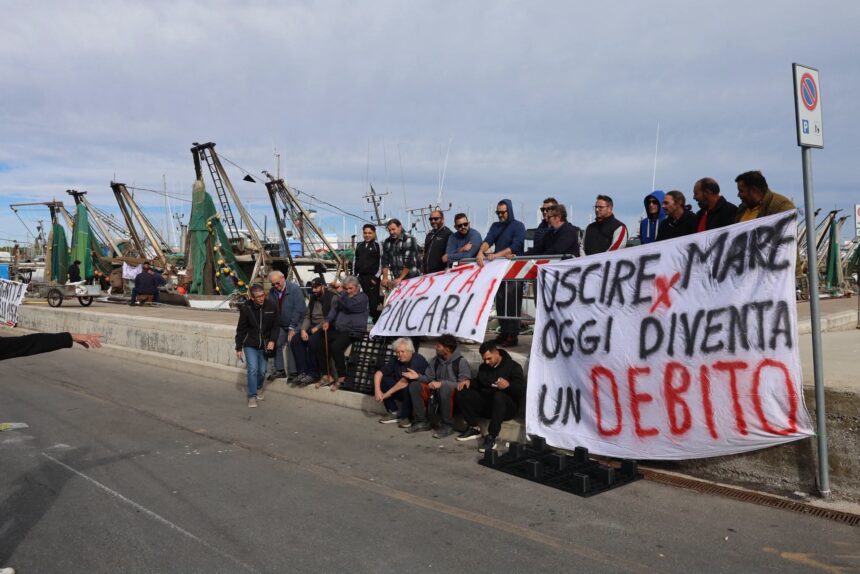 FB_IMG_1792701171095 CARO GASOLIO, ARMATORI SICILIANI CONTRO LE MISURE DEL GOVERNO: «10 MILIONI NON RISOLVONO LA CRISI. QUANTO PAGHEREMO DOMANI IL CARBURANTE?»